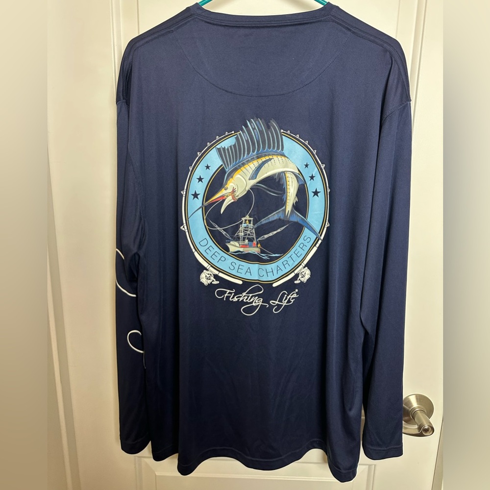 Fishing life men’s XL UV resistant long sleeve shirt Salt Water Blue Marlin